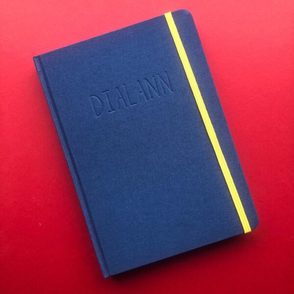 Dialann Bhliantúil – 12 month, undated diary (blue/yellow)