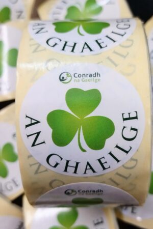 Stickers: An Ghaeilge (Roll of 100) Shamrock