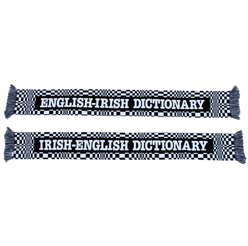 Black Scarf - English-Irish/Irish-English Dictionary (Richard Collier)