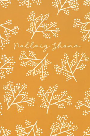 Nollaig Shona – A6 Greeting Card – Holly Pattern (yellow)